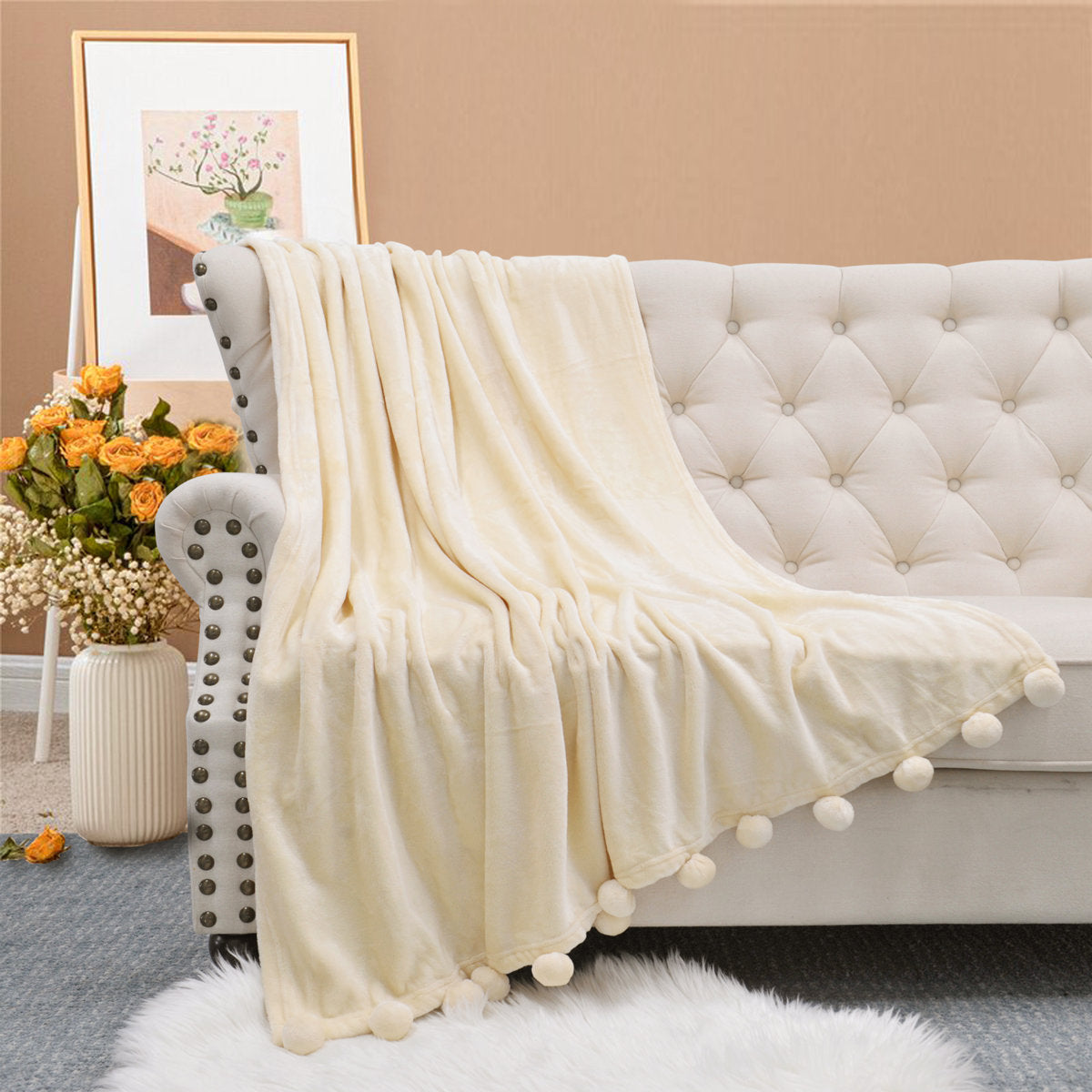 Pom pom White Blanket