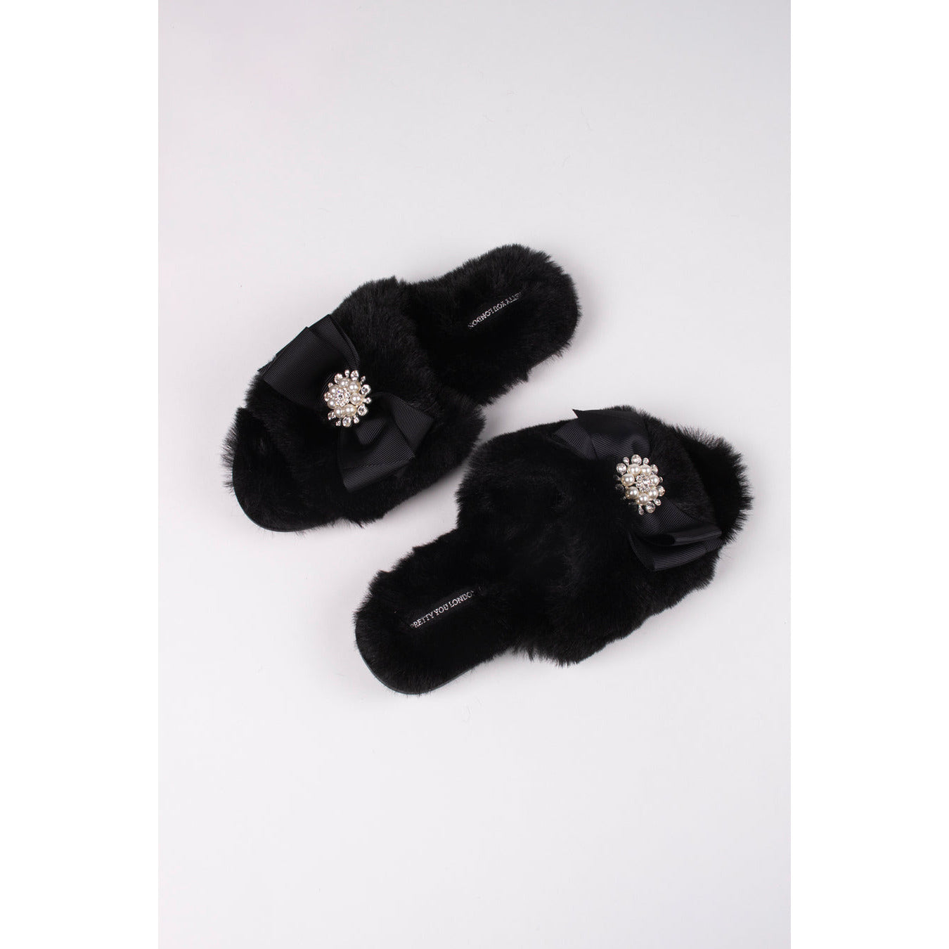 Black Fur Slipper