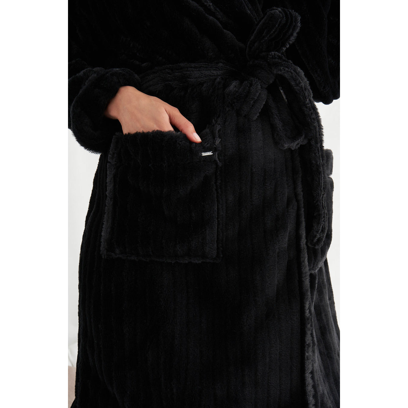 Cloud Robe Black