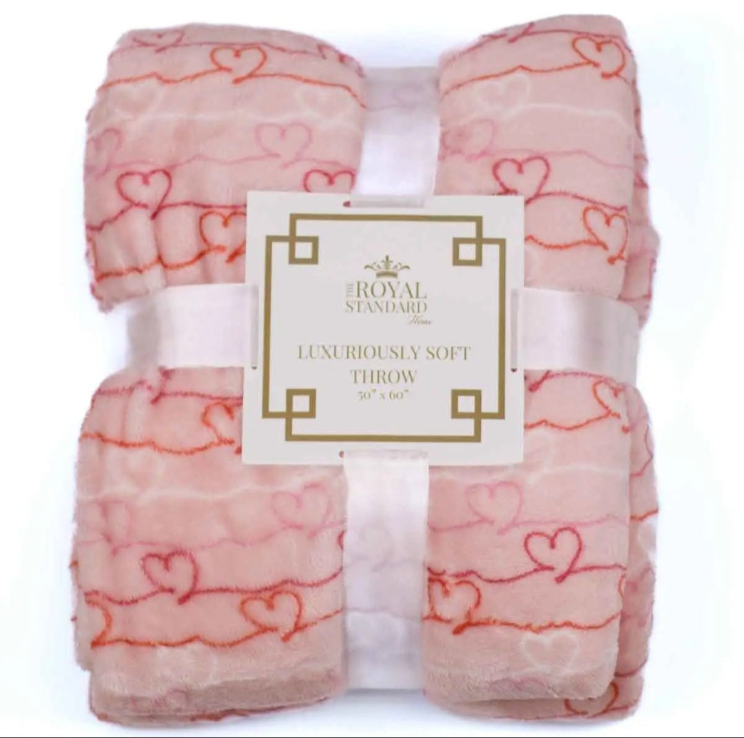 Heart Throw Light Pink